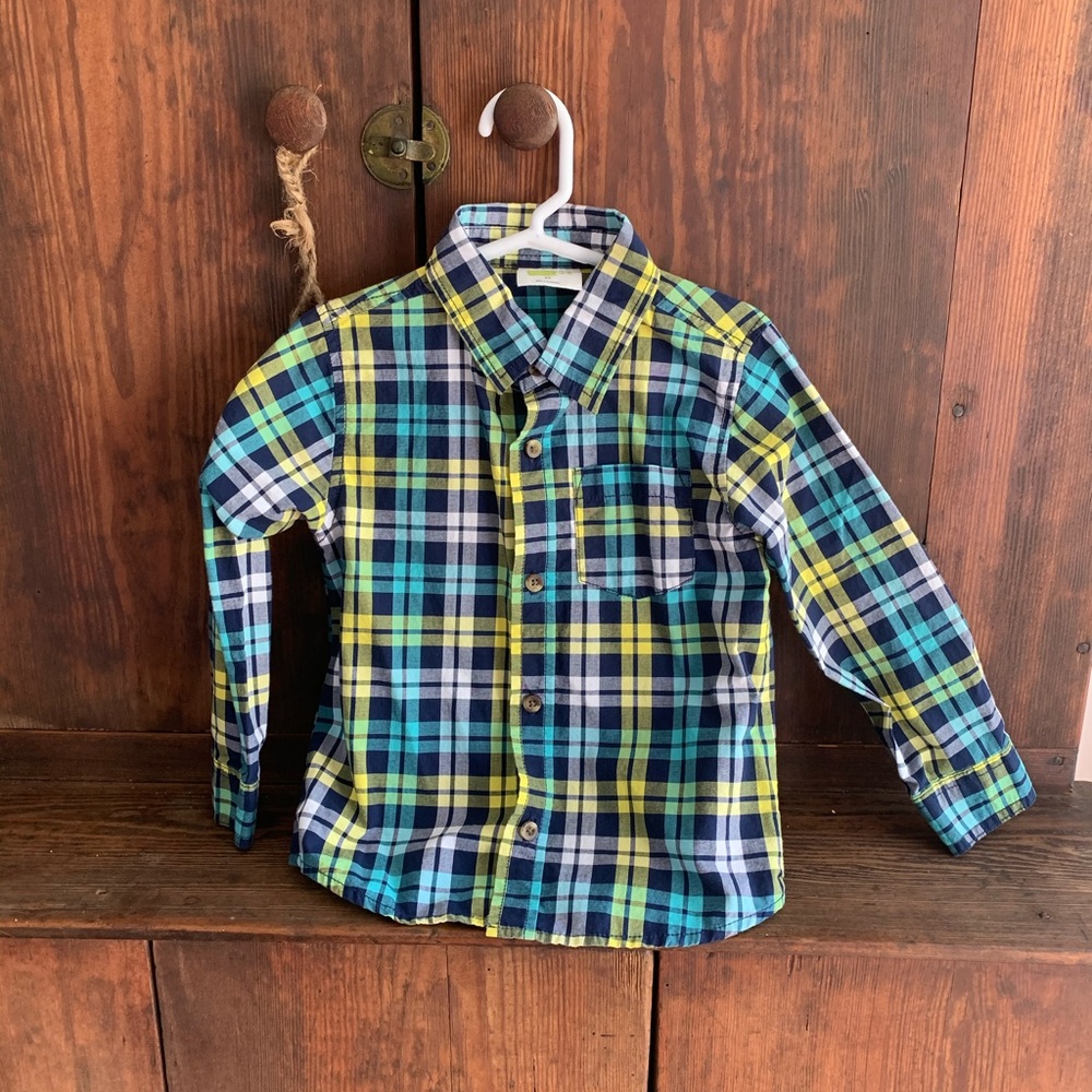 Like New Crazy 8 boys button down shirt